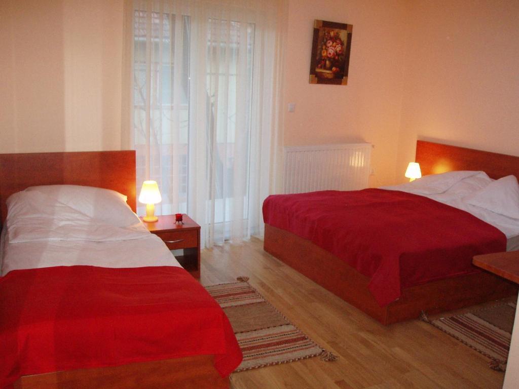 Hotel Jezero Szarajevó Szoba fotó