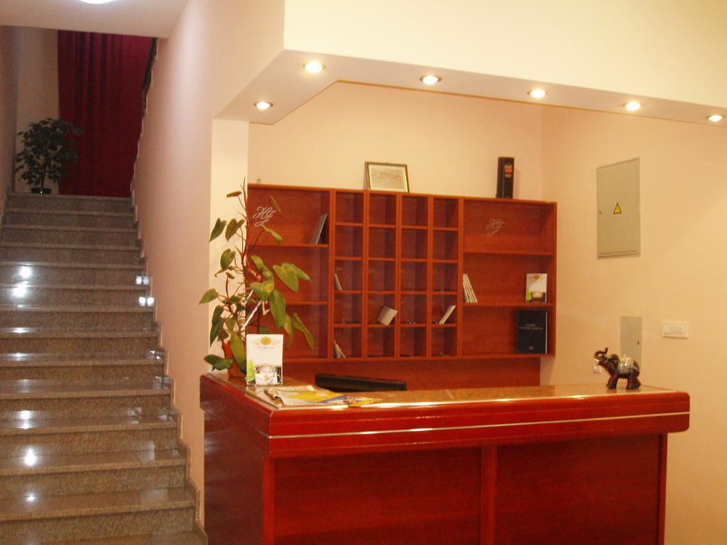 Hotel Jezero Szarajevó Kültér fotó