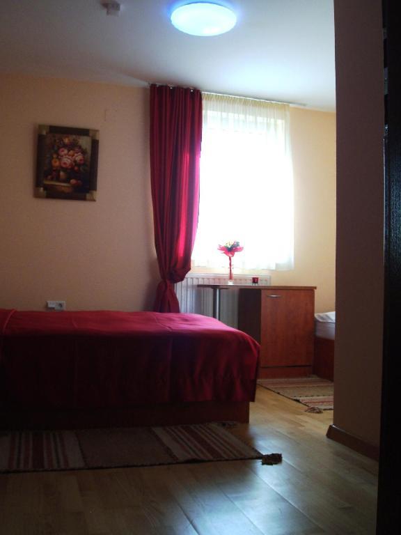 Hotel Jezero Szarajevó Kültér fotó
