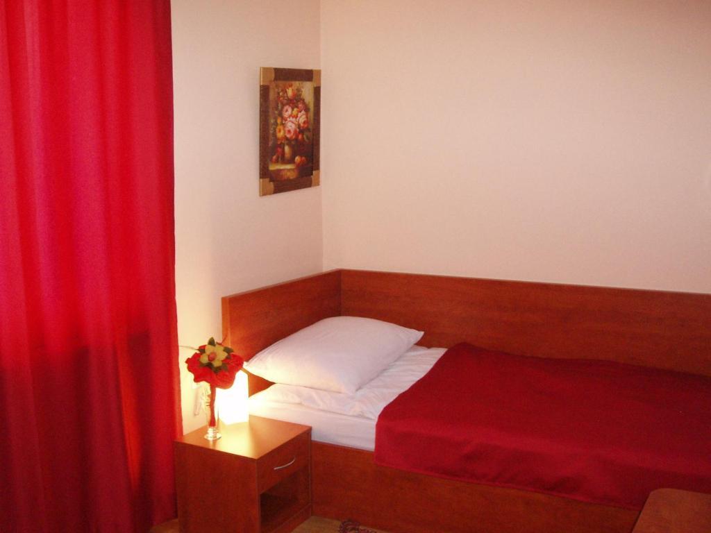 Hotel Jezero Szarajevó Kültér fotó